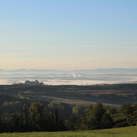 Azienda Agricola Garoglio Davide Alfiano Natta Bagian luar foto