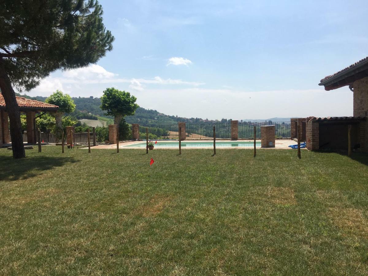 Azienda Agricola Garoglio Davide Alfiano Natta Bagian luar foto