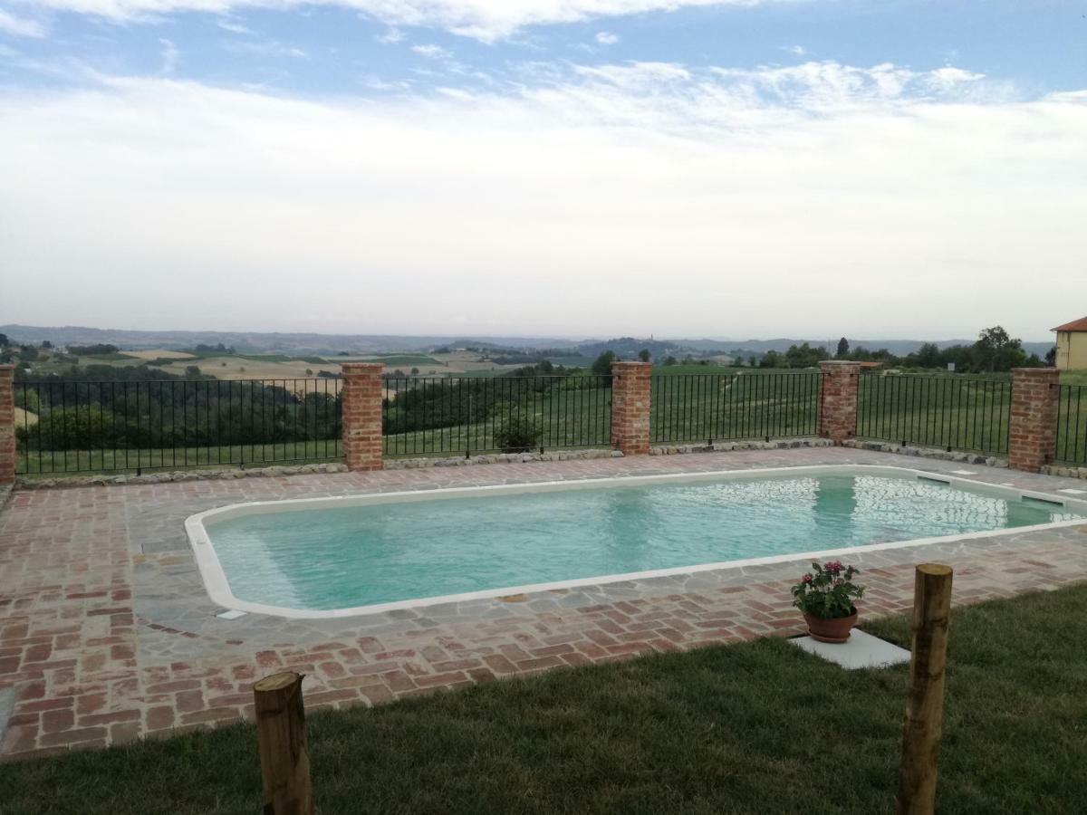 Azienda Agricola Garoglio Davide Alfiano Natta Bagian luar foto